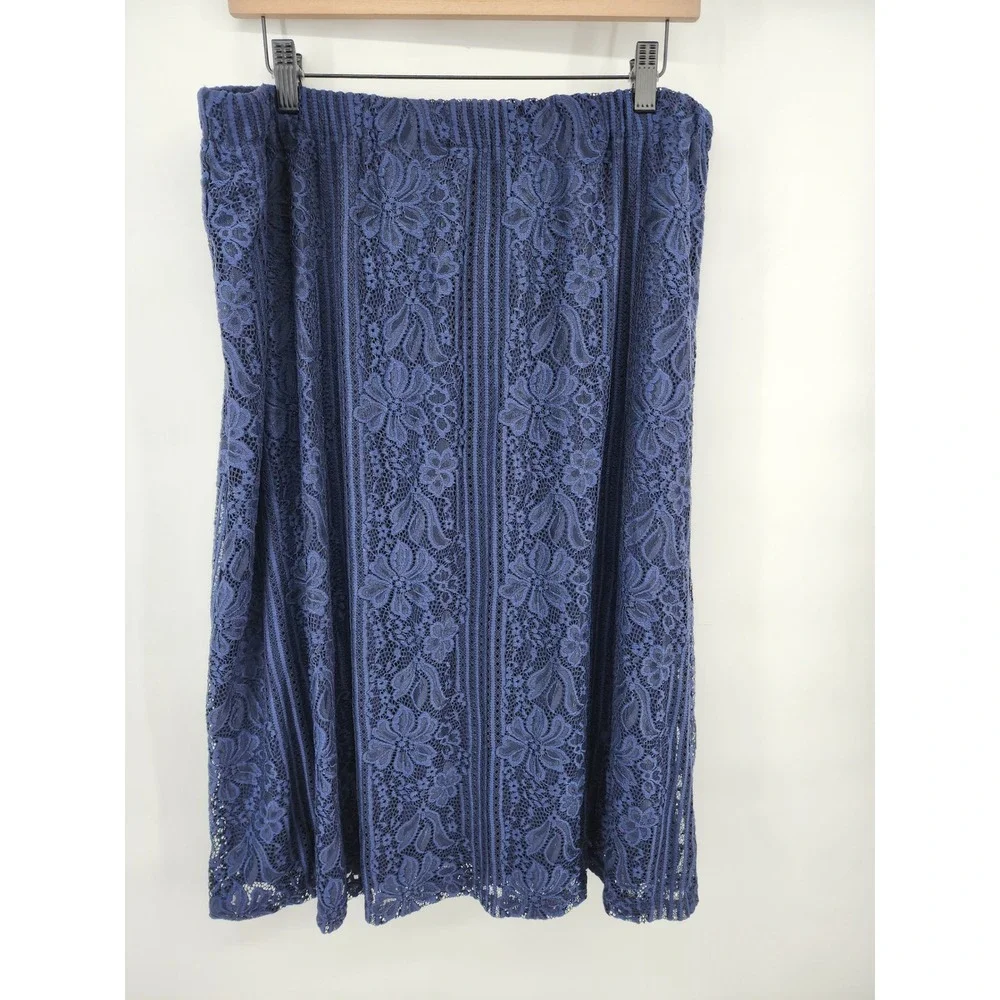 Christopher & Banks Womens XL Navy Blue Floral Lace Midi Skirt Elastic Waist - Picture 7 of 8